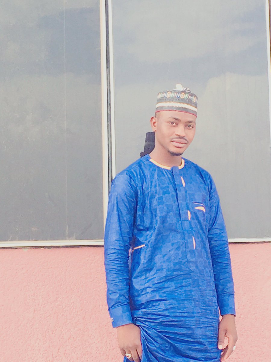 cmrsashermoo's tweet image. Dake nake kwalelenki yaseen anrigaki dauka🤔