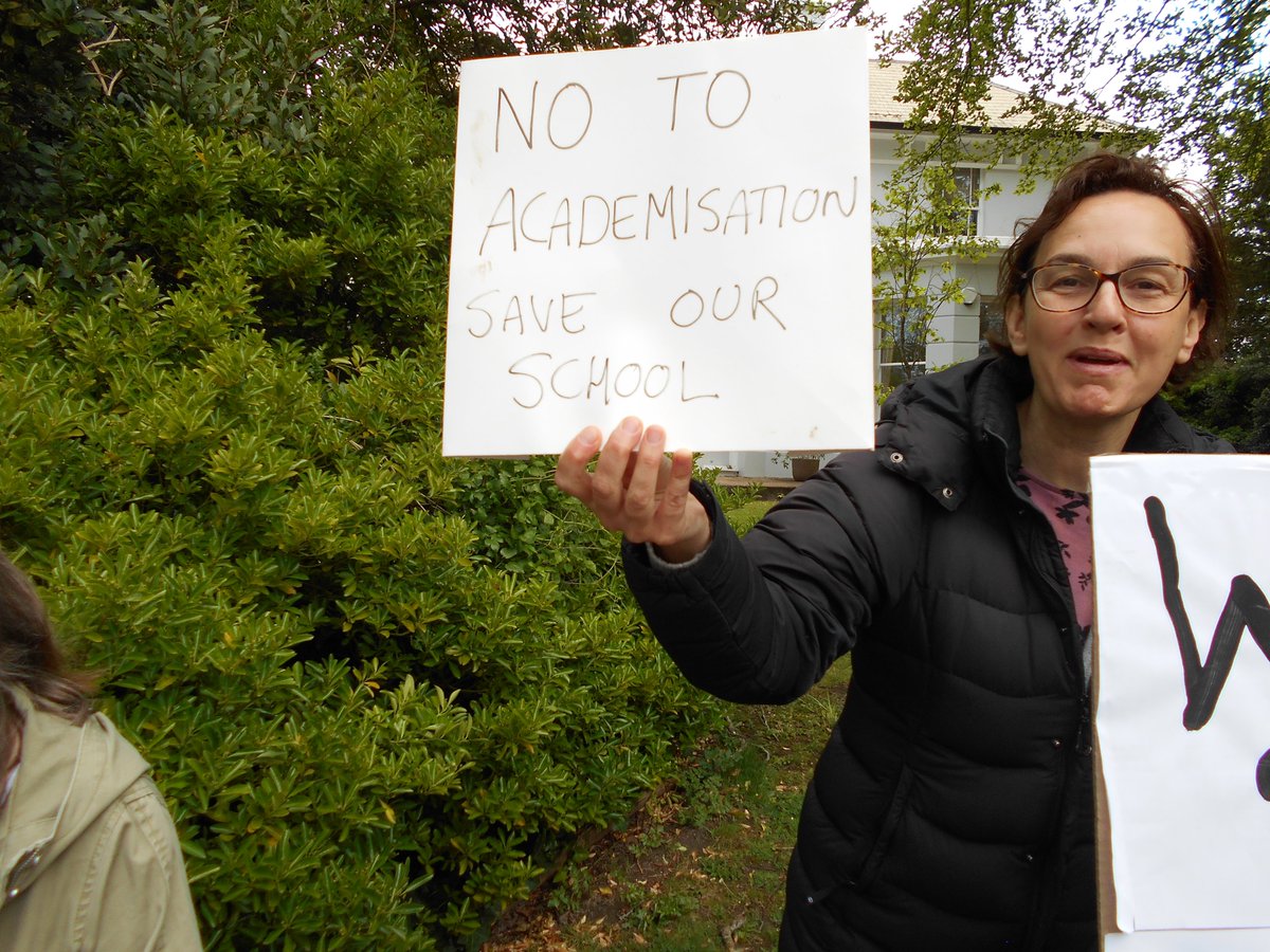 Lewes Trades Union Council tweet media