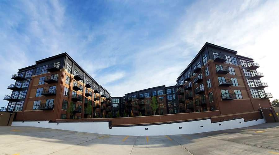 WellsConcrete's tweet photo. Desired for its ability to expedite and improve overall project schedule, nearly 170,000 sf of #precast building solutions were recently supplied to the new Maple Street Lofts in downtown Mount Prospect, IL. #concrete #WellsBuilds #prefabrication #buildsmart #howprecastbuilds https://t.co/DlYi5e1pKq