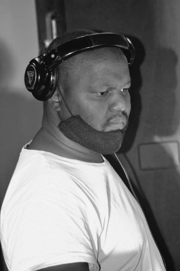 bryce_dj_klasiq's tweet photo. It may look easy when i do it, but i put a lot of sweat and tears to make it seem that way
#EVENTSAREDOABLE
#Hustle
#Klasiq https://t.co/0tjmZuUshi
