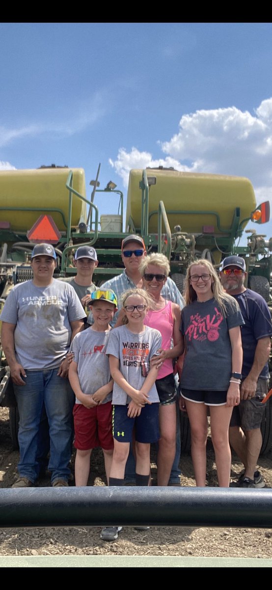 channelcss's tweet image. @ChannelSeed @ChannelOhio #xtendflex soybean plot day! Great help today @Channelseedman1