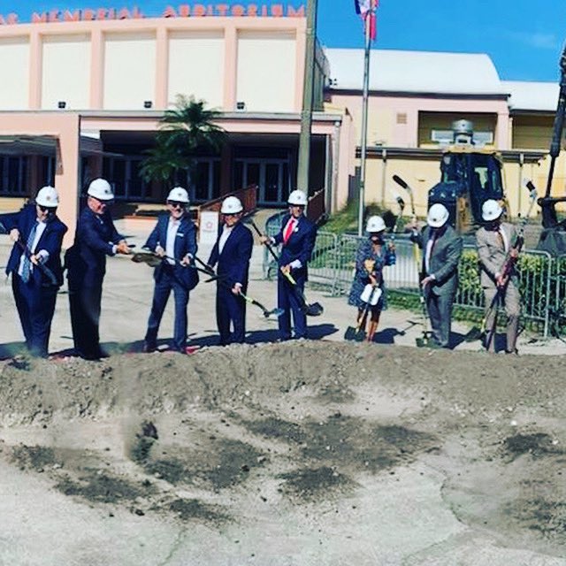Just a magnificent afternoon as #FortLauderdale and the #FloridaPanthers break ground on the new practice facility and entertainment complex at #FTLWarMemorial https://t.co/lYGQ2pAIif