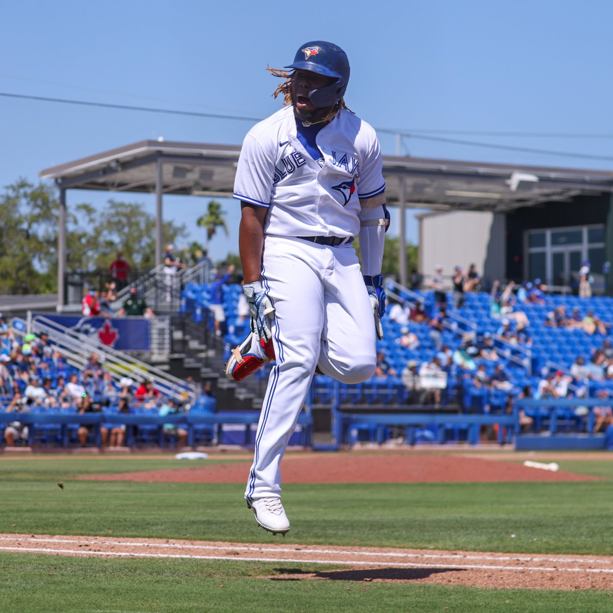 BlueJays's tweet photo. Vladdy is your @MLB leader in:

💥 Homers (15)
💥 OPS (1.104)
💥 fWAR (3.0)
💥 wRC+ (198)

Carry on 😎 https://t.co/MYYHQzpOD3