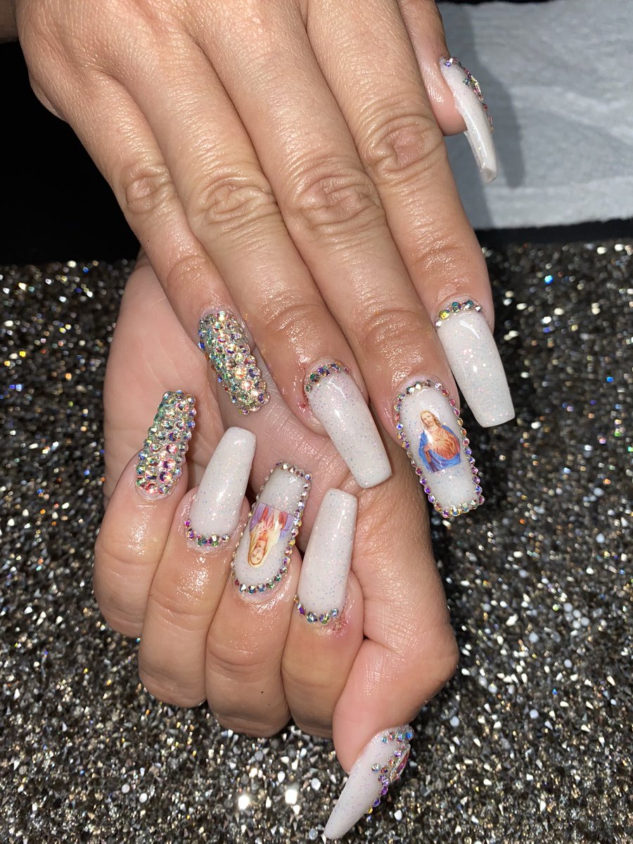 DrippedByDrea's tweet photo. Let me bring your ideas to lifeeee💖✨✨ https://t.co/agx9Bj8jQb