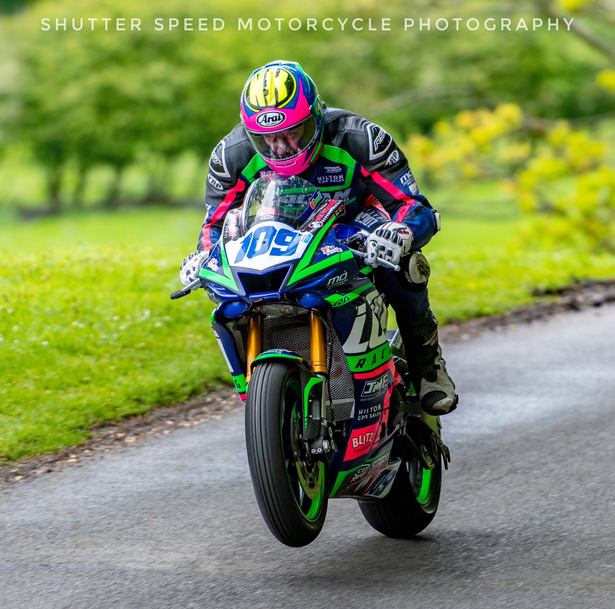 ShutterSpeedMo1's tweet image. Neil Kernohan over jefferies jump 🤘 colours really make this one pop