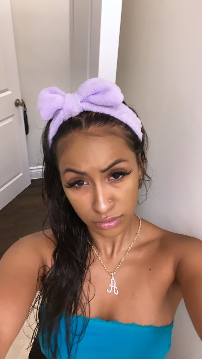foreignnbrat's tweet photo. The Brat Is Recruiting new bitch boys.
Findom finD finsub humanatm #losangelesfindom #LAfindom whiteslave finbrat cashslave https://t.co/ipgjVsiDAs
