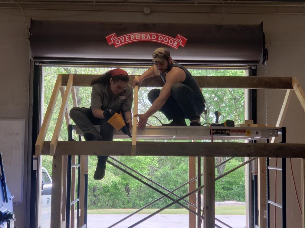 TCATOneida's tweet image. Our Building Construction Technology program has been hard at work! Here is a finished table they worked on as well as a clubhouse that they are currently working on as well. Excellent work!