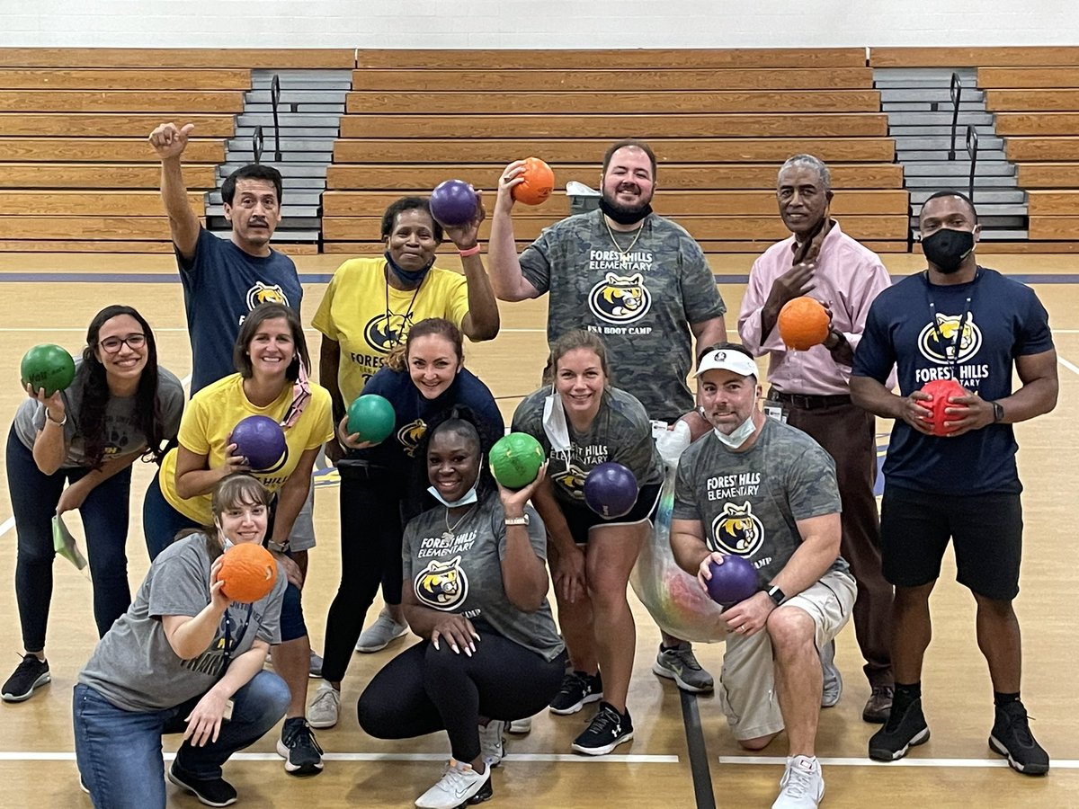 MrsMorgan_EDU's tweet photo. The 5th grade Ss talked a big game prior to our annual teachers vs students #dodgeball event. In the end though, we defended our title!🥇
#PantherPride #CageBusters #Champions #Undefeated
@HCPSForestHills @HCPS_SEL https://t.co/uBQ5dJ22Pl