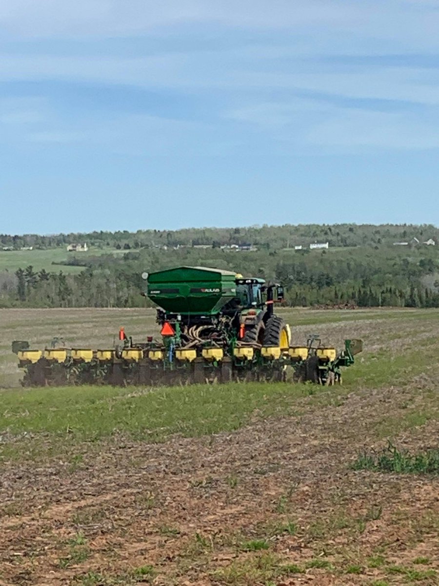 Windcrest Farm in the Annapolis Valley is covering some ground with their <a href="/JohnDeere/">John Deere USA</a> 1775NT 12 row corn planter. Max Emerge 5E, Aulari Granular fertilizer system. .