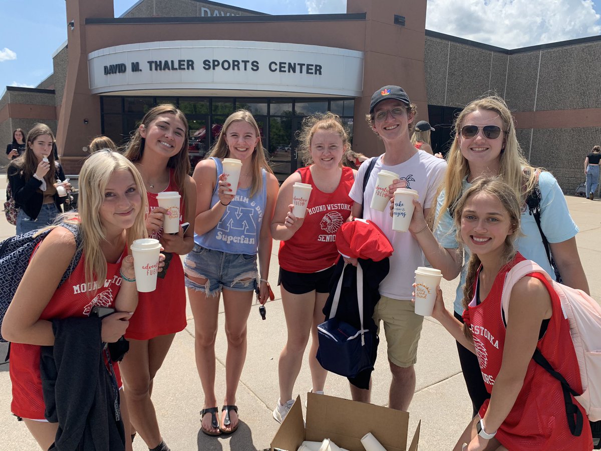 MWHSLinkCrew tweet media