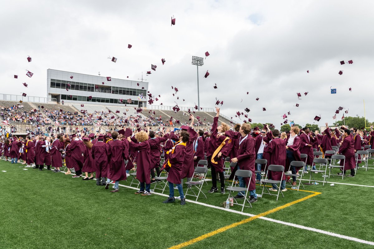 Henry Huey (@henryhueyphoto) on Twitter photo "Throw the hats!" Round Rock High School commencement for the class of 2021, 5/25/2021 at Kelly Reeves Stadium. <a href="/DragonNationRR/">Dragon Nation</a> <a href="/RRHS_Principal/">Matt Groff</a> <a href="/RoundRockISD/">Round Rock ISD</a> <a href="/roundrockleader/">Round Rock Leader</a> <a href="/statesman/">Austin Statesman</a> "Throw the hats!" Round Rock High School commencement for the class of 2021, 5/25/2021 at Kelly Reeves Stadium. <a href="/DragonNationRR/">Dragon Nation</a> <a href="/RRHS_Principal/">Matt Groff</a> <a href="/RoundRockISD/">Round Rock ISD</a> <a href="/roundrockleader/">Round Rock Leader</a> <a href="/statesman/">Austin Statesman</a>