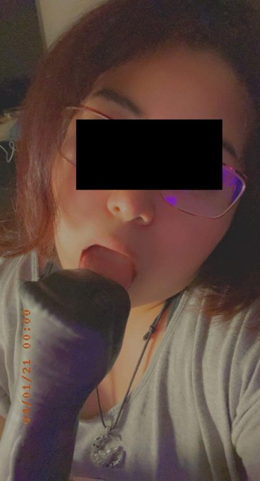 Daddy loves it when I'm slutty. https://t.co/EB7rsB1FsC<a href="/tag/porn"class="tags"><span>#porn</span></a><a href="/tag/bbw"class="tags"><span>#bbw</span></a><a href="/tag/xxx"class="tags"><span>#xxx</span></a><a href="/tag/puppyplay"class="tags"><span>#puppyplay</span></a><a href="/tag/slut"class="tags"><span>#slut</span></a><a href="/tag/submissive"class="tags"><span>#submissive</span></a><a href="/tag/ddlg"class="tags"><span>#ddlg</span></a>