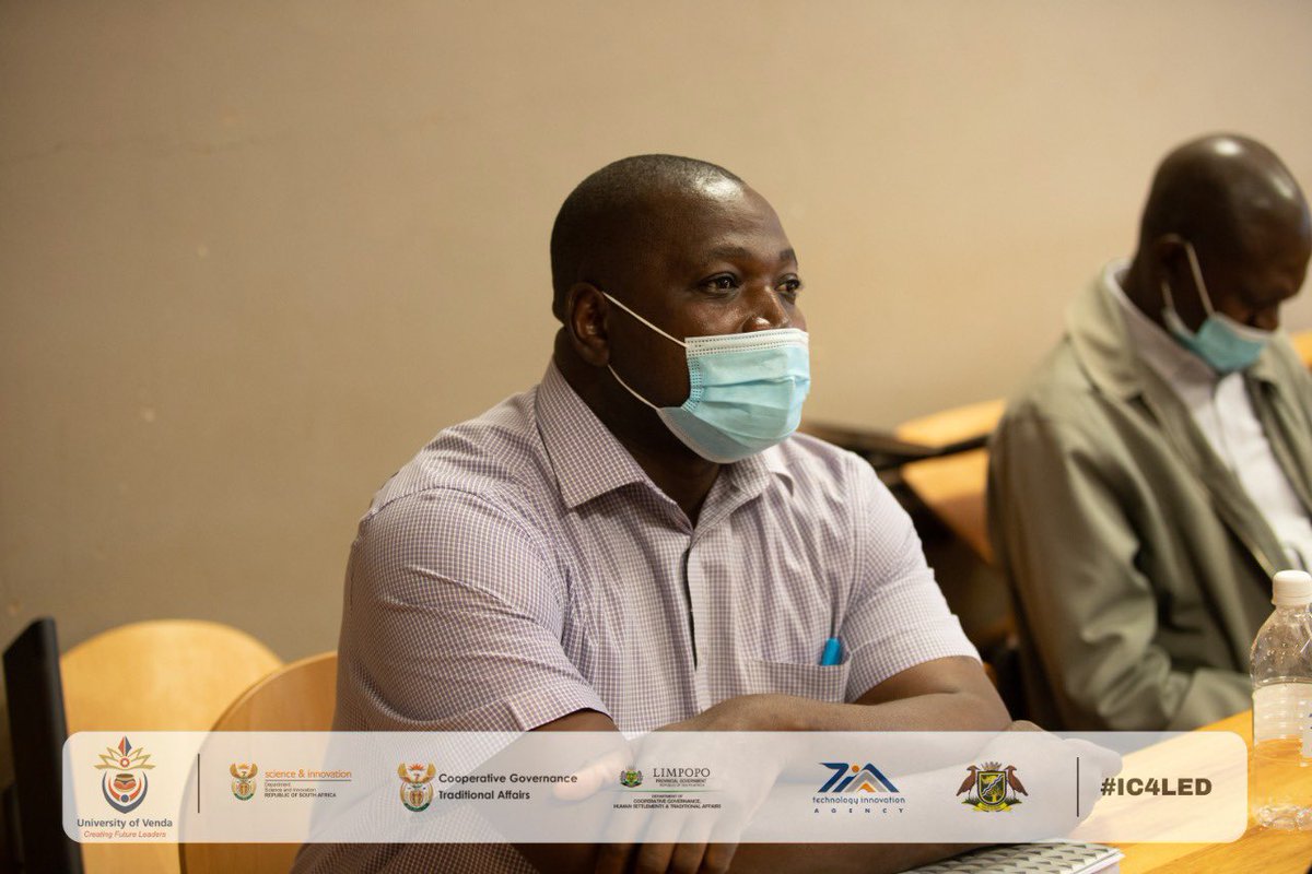 ic4led's tweet photo. Mr Marcus Mukumela, Manager SEDA Vhembe during the @ic4led  Interrogating issues and Compiling Chapter on strategies for LED Workshop, 13-14 May 2021. Our workshops are mulitsectoral with officials from various Institutions. @Univenofficial @dsigovza @VhembeDM @tavhi19 @Nndoweni https://t.co/TDBrdi5h2l