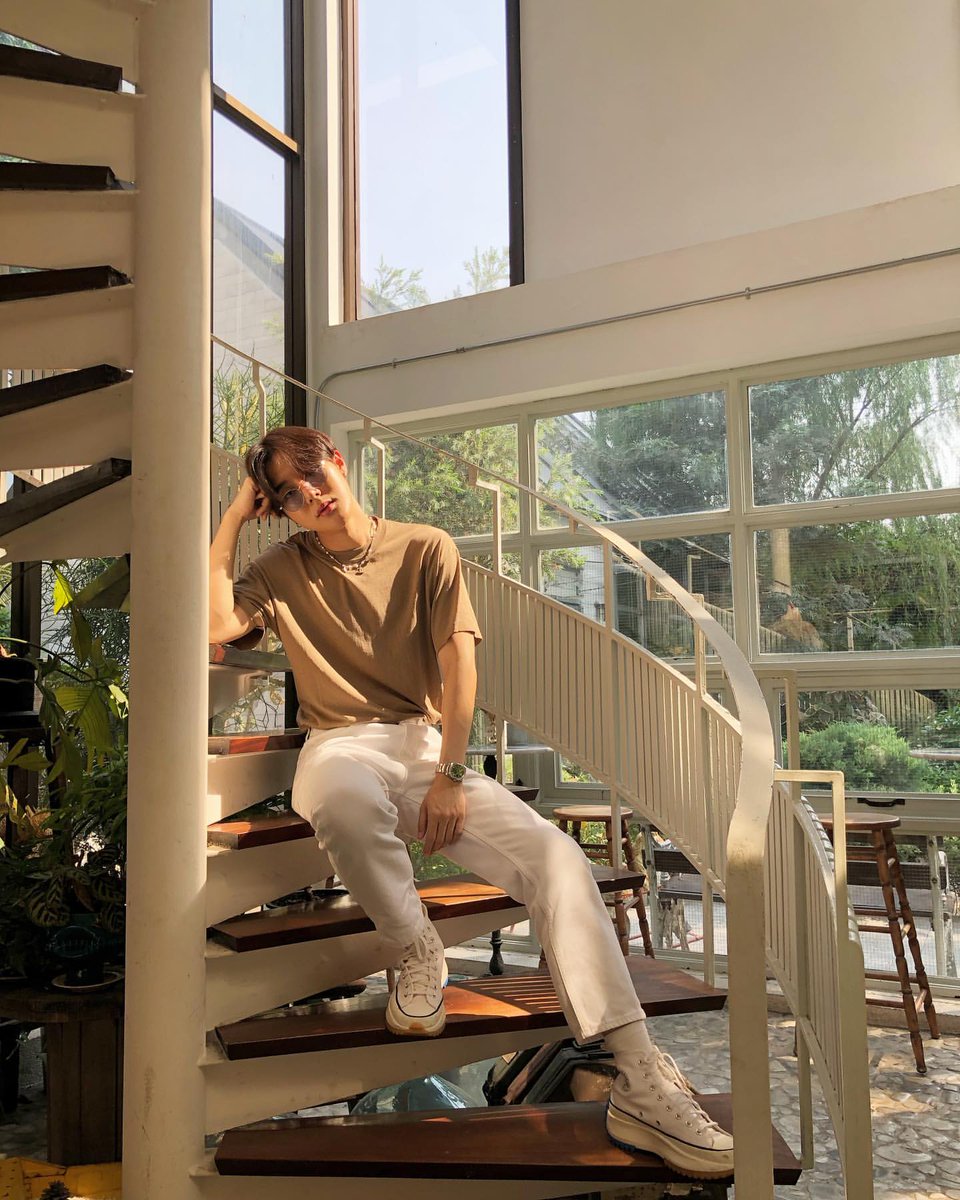 ProfsGAvram's tweet image. ㅤㅤㅤㅤㅤㅤㅤㅤㅤㅤㅤㅤㅤ
ㅤㅤㅤㅤㅤㅤㅤㅤㅤㅤ
𝓖𝓪𝓫𝓻𝓲𝓮𝓵 𝓐𝓿𝓻𝓪𝓶 𝓢.
→ bit.ly/34kCBRz
ㅤㅤ
ㅤㅤ