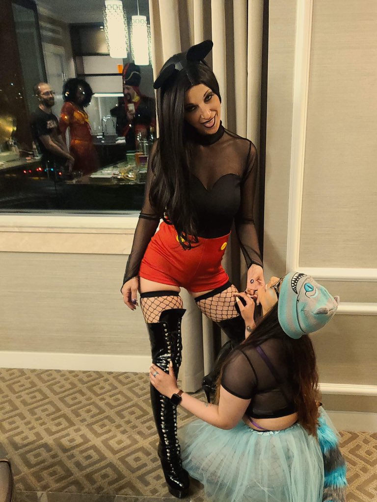 LWPlayground's tweet photo. A look back on all the fun from our Dirty Disney night! Thursday Themed Play Parties have begun!! Don’t sleep on us! RSVP TODAY Lwpvenue@yahoo.com. Events posted via Fetlife, Facebook, & SDC. #lwp #takeover #popupparties #exploremore #wickedmindbenders https://t.co/uNcAZt3De6