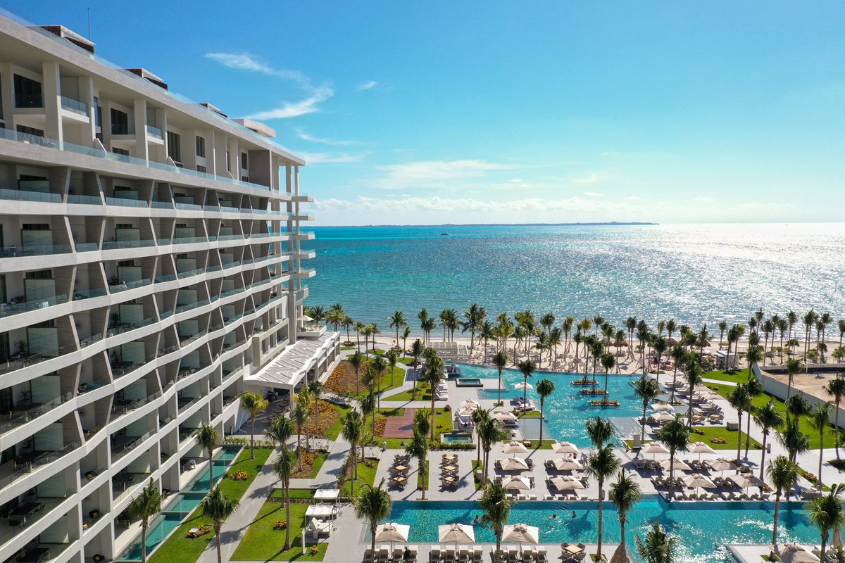 Teneo Hospitality Group (@teneohg) on Twitter photo Something new has arrived in Cancun!
Ideally located in a remote section of the coastline in Playa Mujeres, <a href="/GarzaBlancaCun/">Garza Blanca Cancun</a> features 452 ultra-luxury suites, a world-class spa, tennis courts, a rooftop infinity pool, gourmet restaurants, & more!
More: lnkd.in/gYAWtUy Something new has arrived in Cancun!
Ideally located in a remote section of the coastline in Playa Mujeres, <a href="/GarzaBlancaCun/">Garza Blanca Cancun</a> features 452 ultra-luxury suites, a world-class spa, tennis courts, a rooftop infinity pool, gourmet restaurants, & more!
More: lnkd.in/gYAWtUy