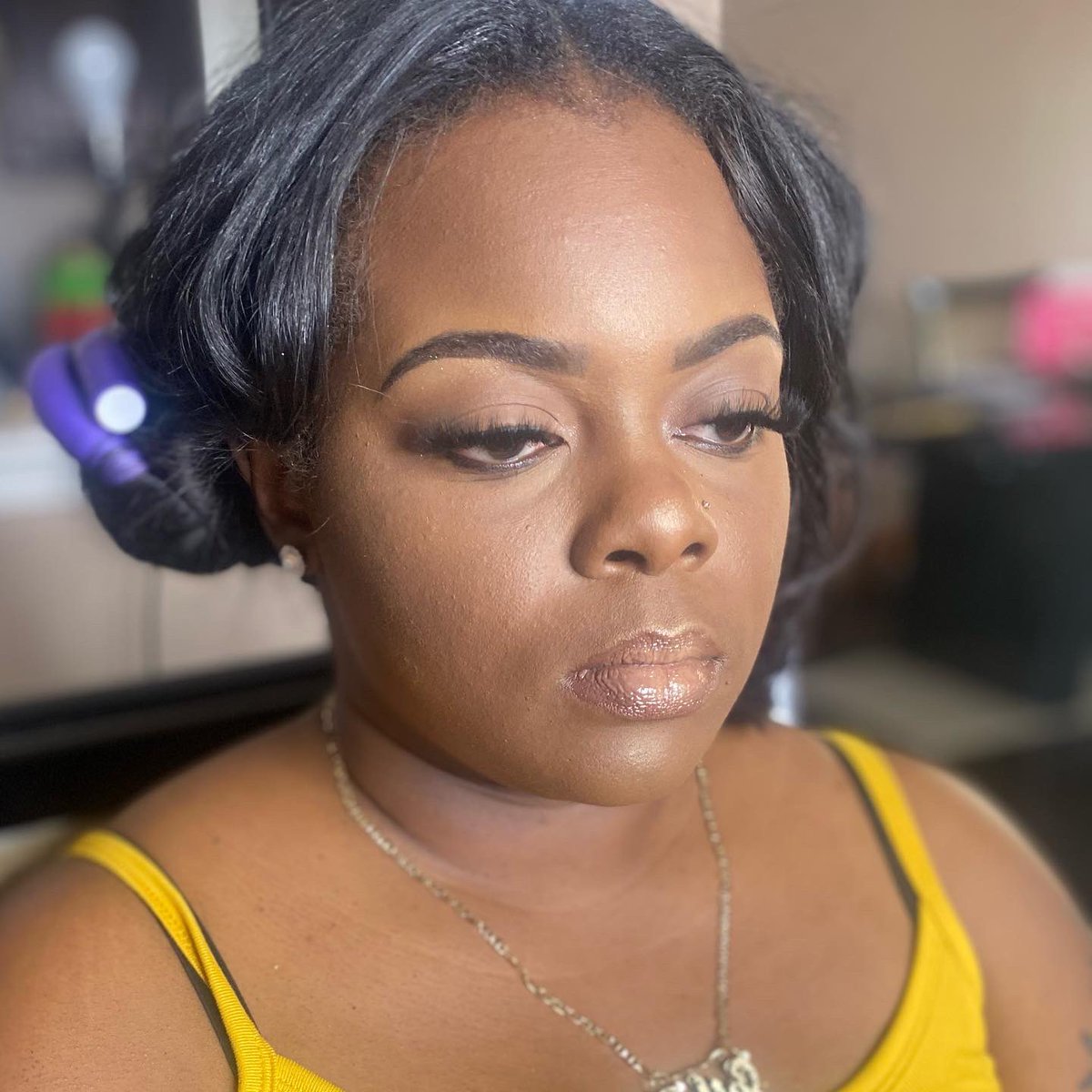 Najthemua's tweet photo. Natural beat ππ
#757MUA #NajtheMUA #Fiercefaces #realtechniquebrushes #elfcosmetics #lagirlscosmetics #bhcosmetics #kisslashglue #nyxcosmetics #nyxbuttergloss #blackmakeupartist #strongblackwomen https://t.co/kbmq02PVw2