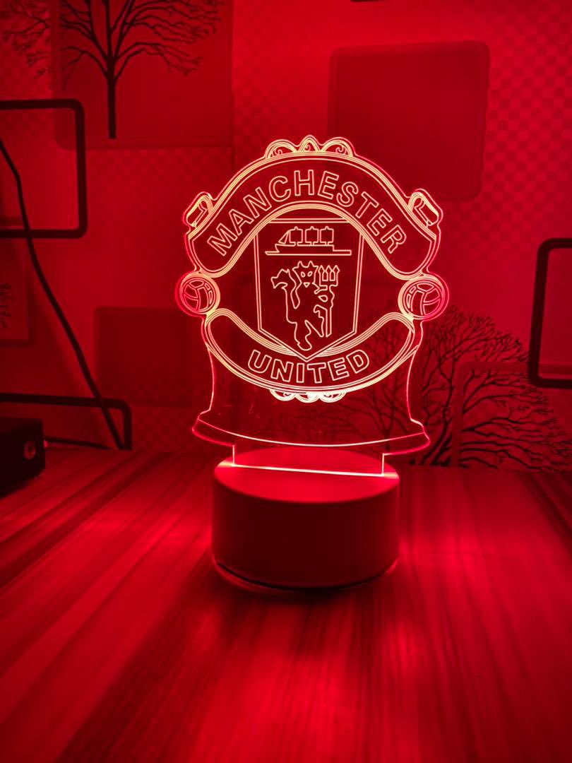 Man United 3D Acrylic Lamp now selling for Price : 7,000 DM / call / WhatsApp 08142166389 to buy now !! @iam_wilsons @ManUnitedZone_ #UELfinal #munvil #ManUtd #EuropaLeagueFinal RT