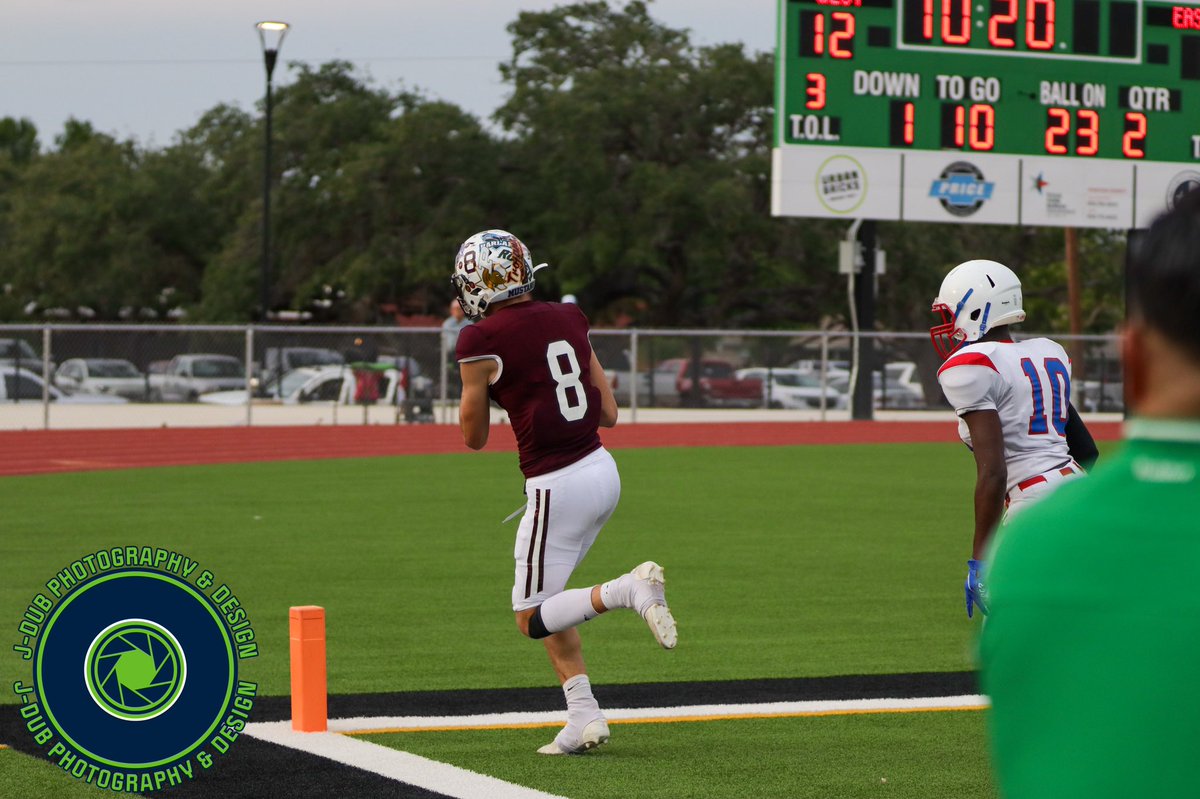 Uvalde Football at the <a href="/CoachesSouth/">South Texas Coaches Association</a> All-Star Game! Got you <a href="/BowmanTanner8/">🎱tanner_bowman🎱</a> haha <a href="/FlipDiggy/">Wade Miller</a>
