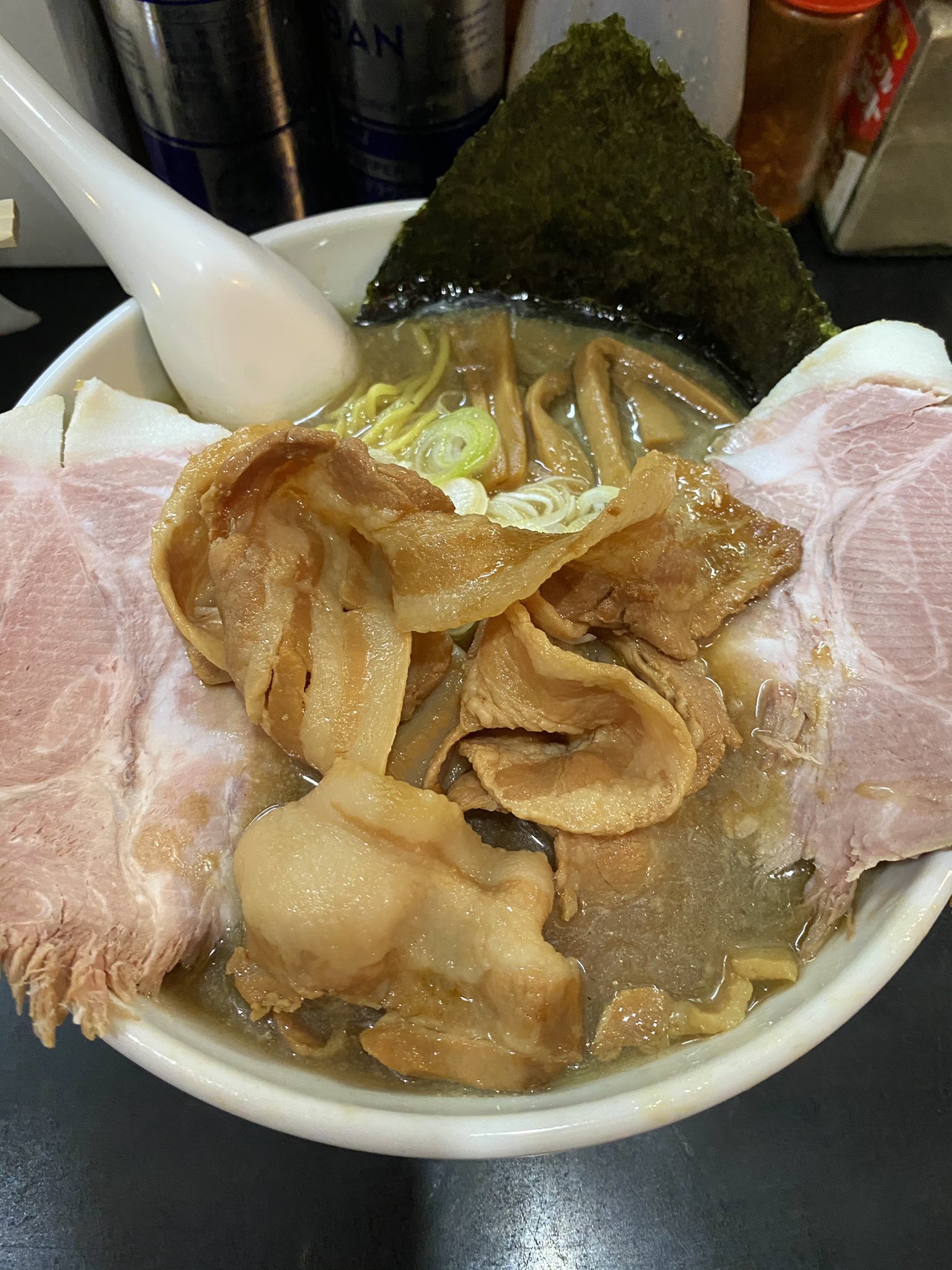 ট ইট র もりちゃん 一条流がんこラーメン 総本家 四ツ谷3丁目 曙橋 100ラーメン 不純 酒粕スペシャル 朝一に行きました カオスなスープに酒粕が溶け込み まったりと深い味わいで 重さは無く 超うまいです また食べたいですの最高でした T