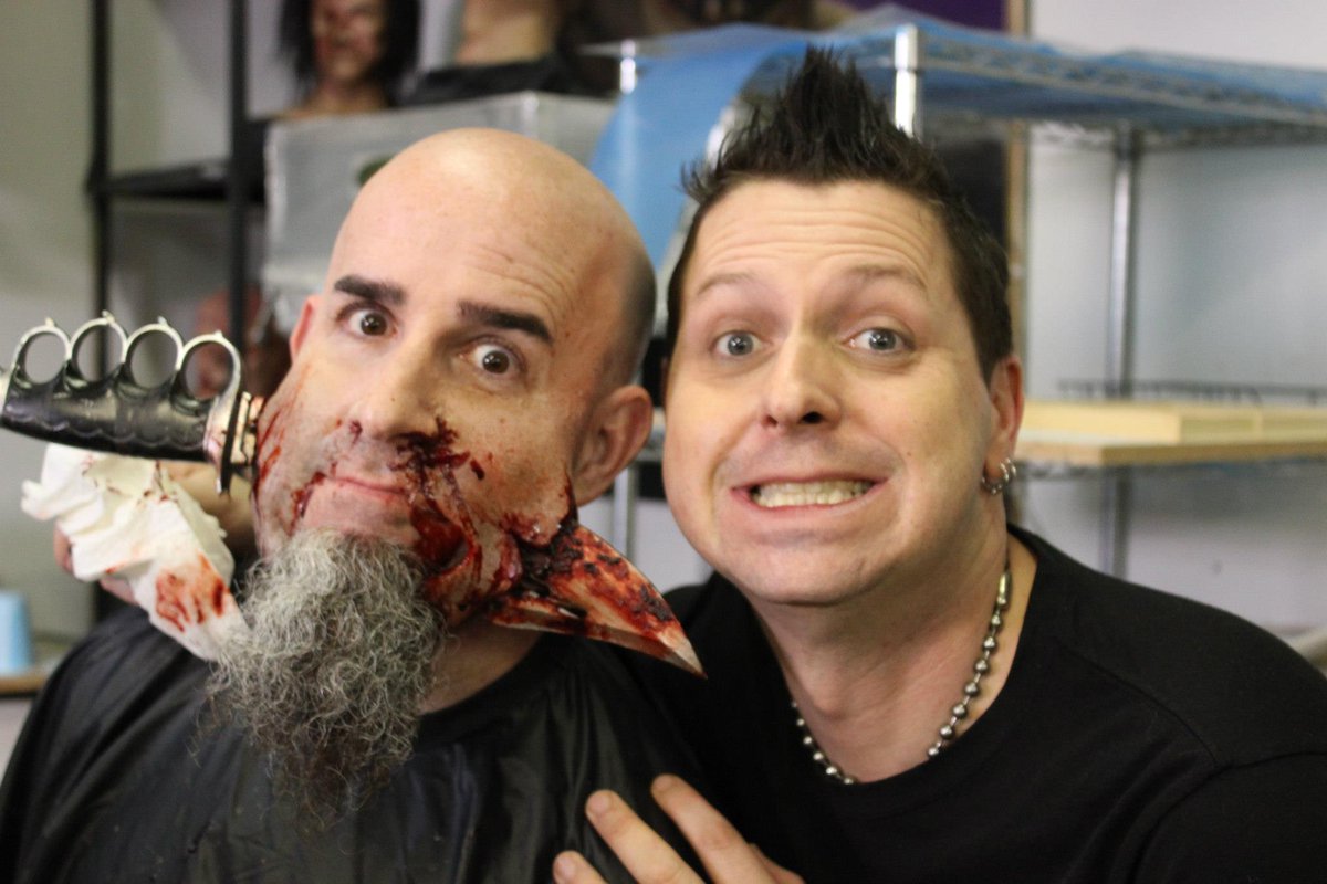 We are saddened to hear of the passing of Rob Hall, a terrific talent and fun guy who we featured in the very first season of #BloodandGuts. He will be missed! <a href="/AlmostHumanFX/">Robert Green Hall</a>