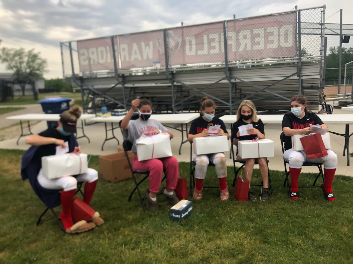 Deerfield Warriors Softball tweet media