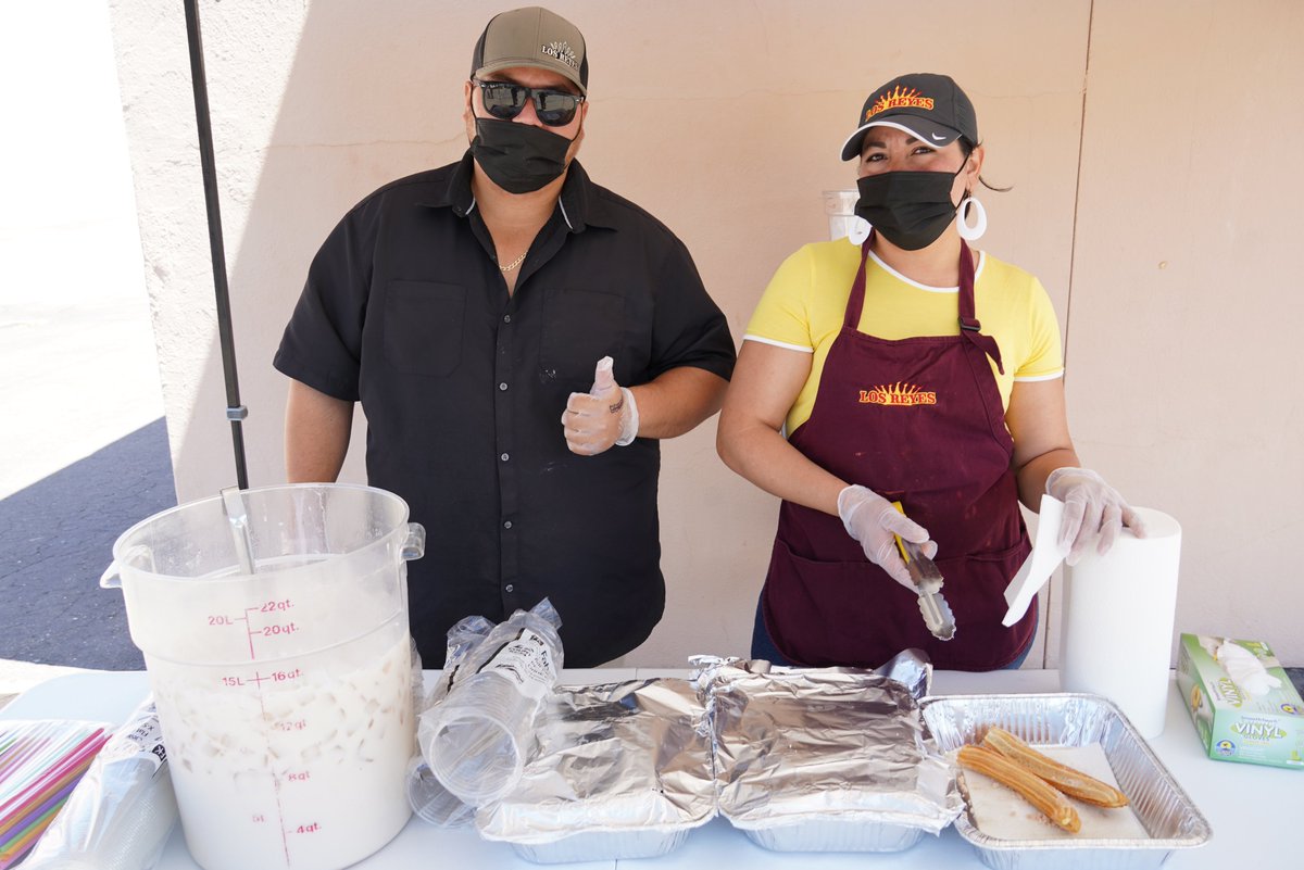 Yosemite High held a delicious event today to reward high achieving students. Those who were in good standing in their classes and had good attendance were treated to churros and horchata, courtesy of Los Reyes Taco Truck. Way to finish strong, Dragons! #WeAreMUHSD