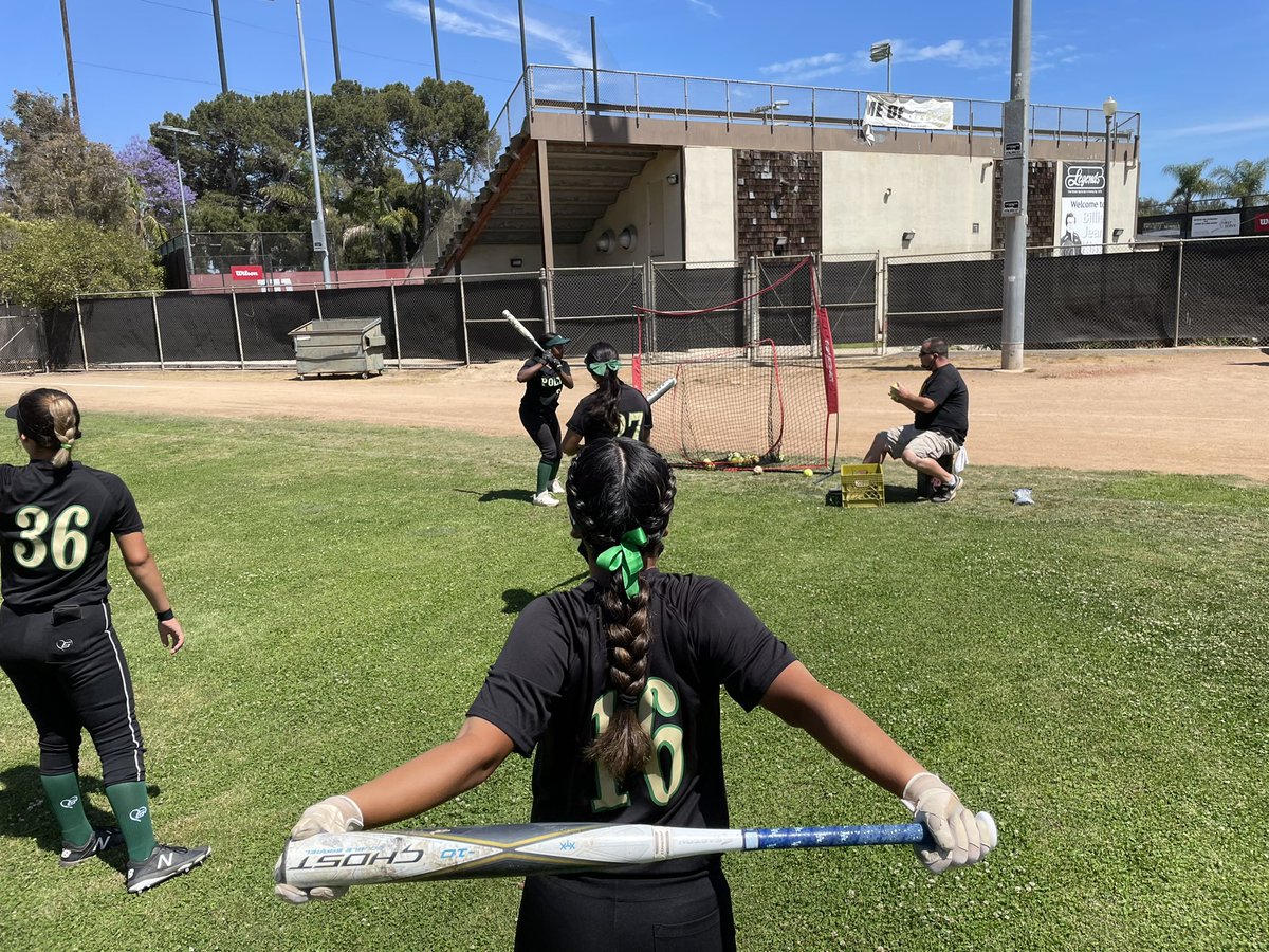 Long Beach Poly Softball tweet media