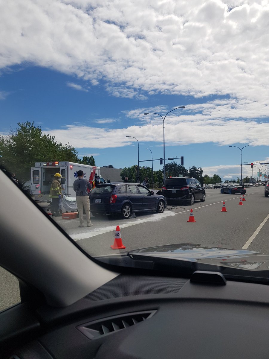 RexRex_'s tweet photo. @NEWS1130Traffic Accident on Grant McConachie and Inglis Dr. near McDonalds. Only one lane open for traffic. https://t.co/n2jWH1y5dD