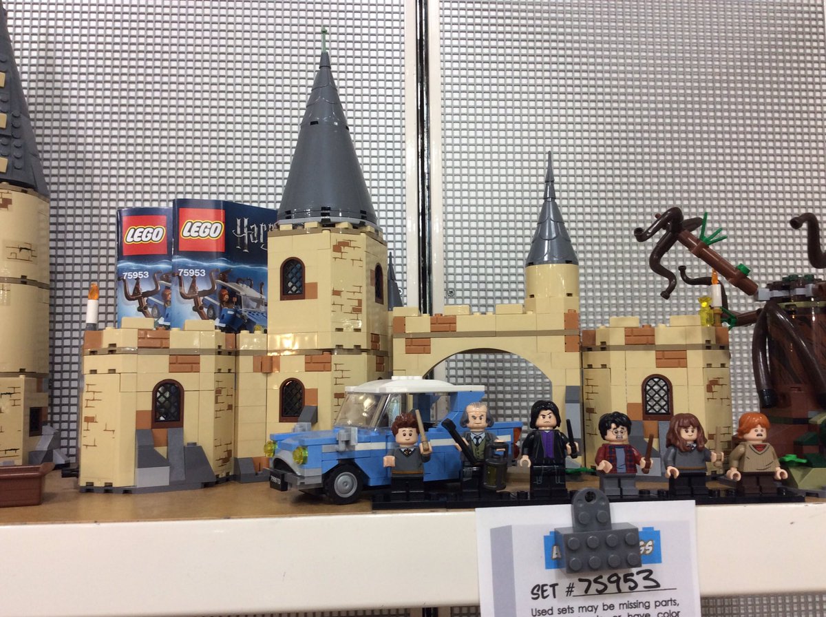 Bricks and Minifigs tweet media