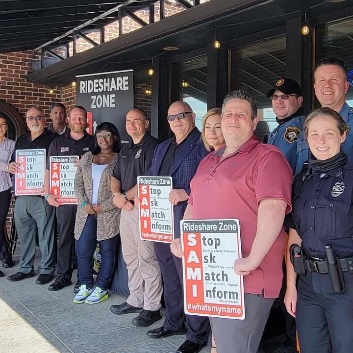 township_police's tweet photo. Today we kicked off a rideshare safety campaign with all our local bars/restaurants and the #whatsmyname foundation. #ridesharesafety, #samistrong, #communitypartnerships https://t.co/0ruhI4waj2