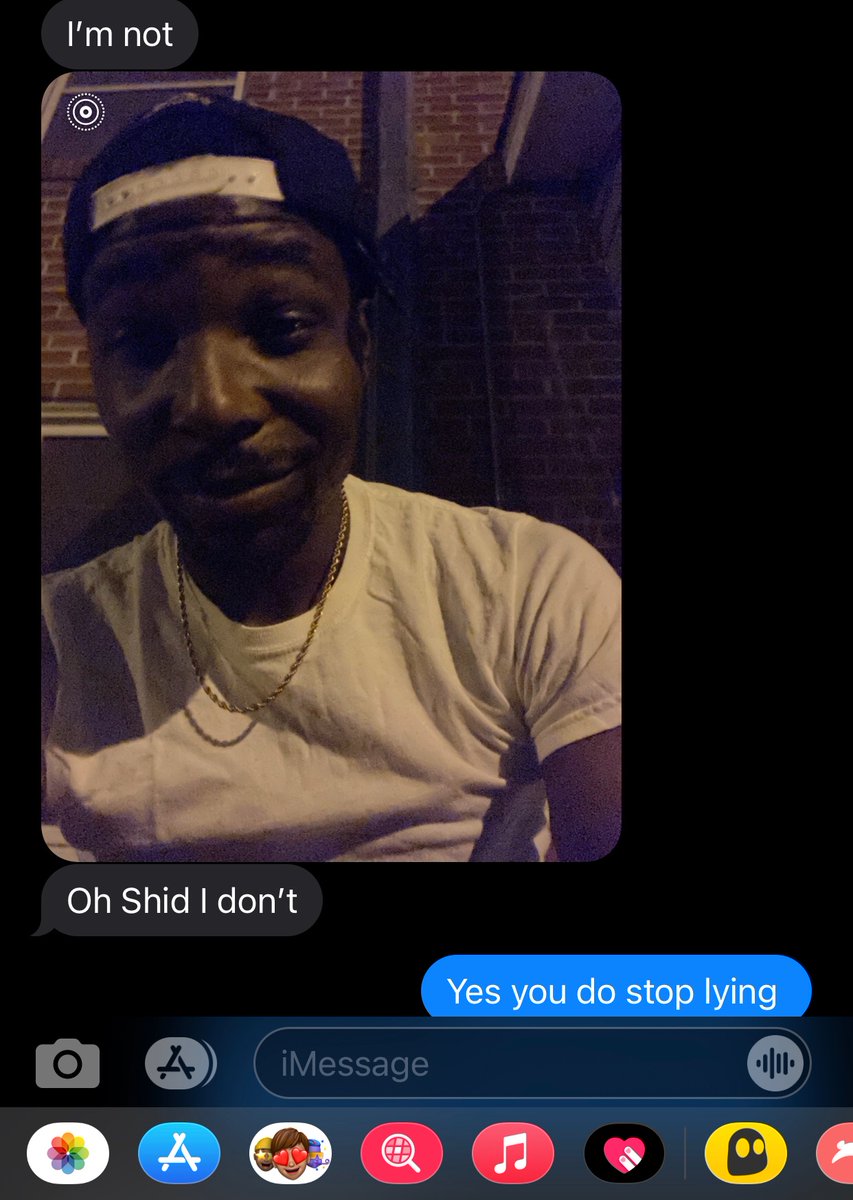 ShayBearBDaName's tweet photo. @iAmDatKiddPolo I GET BEGGED TO COME GET THEM THEN THE POLICE CALLED ON ME 😩 https://t.co/KkPuINbeVU