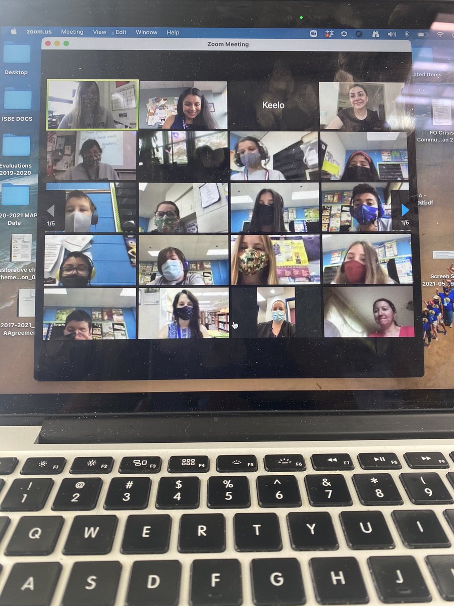 learnandteach04's tweet photo. What a great day to celebrate our 5th graders! So proud of our @D62ForestElem Falcons for persevering, for their kindness, leadership &amp; tackling all the challenges of this school! #GrowAtFO @PlanTeachLearn @cproffitt @jozienty @MusicRoom140 #62workingtogether https://t.co/gGfKJacVP8
