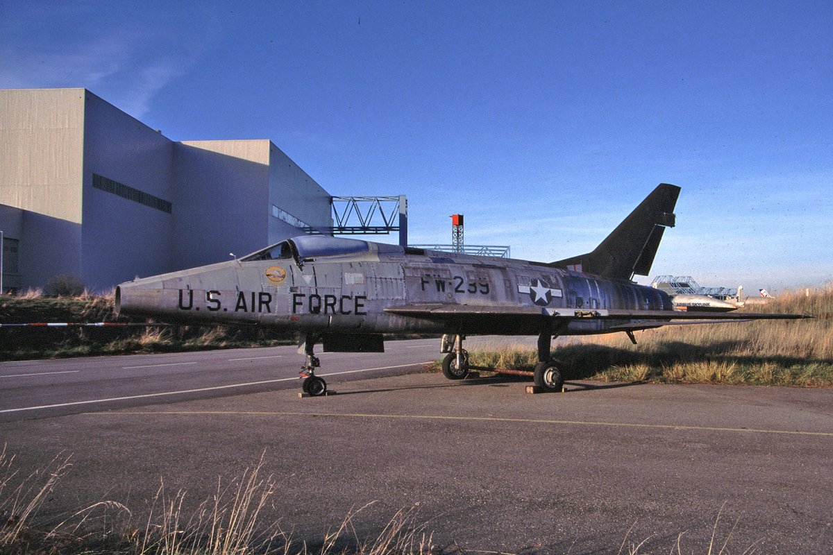 RivaldeMarte's tweet photo. @airandspace One of my favs too.
The good people of USAF Michigan Air National Guard ๐ have kept this unit in perfect condition.
Precious.
#NationalGuard
#F100D
#Supersonicspeed https://t.co/rAjtxCZ9j1