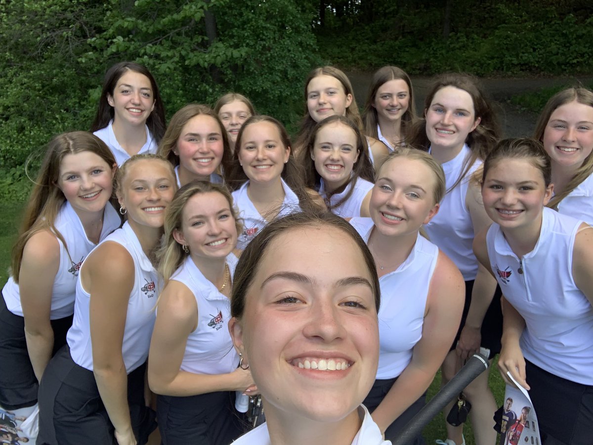 ephsgirlsgolf's tweet photo. #pictureday https://t.co/wNOb5W3fee
