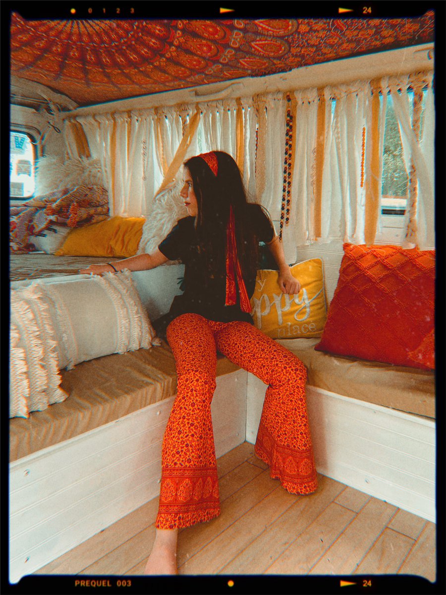 HopeVanPhotos's tweet photo. Nothing like a hippie chick in her VW bus!  #hippie #hippevan #photobus #photography #vw #vwbus #vanlife #weddings #events #hippiegirl #fortworth #hippiebus #photobooth #vwphotobooth https://t.co/zrjLrDBReq