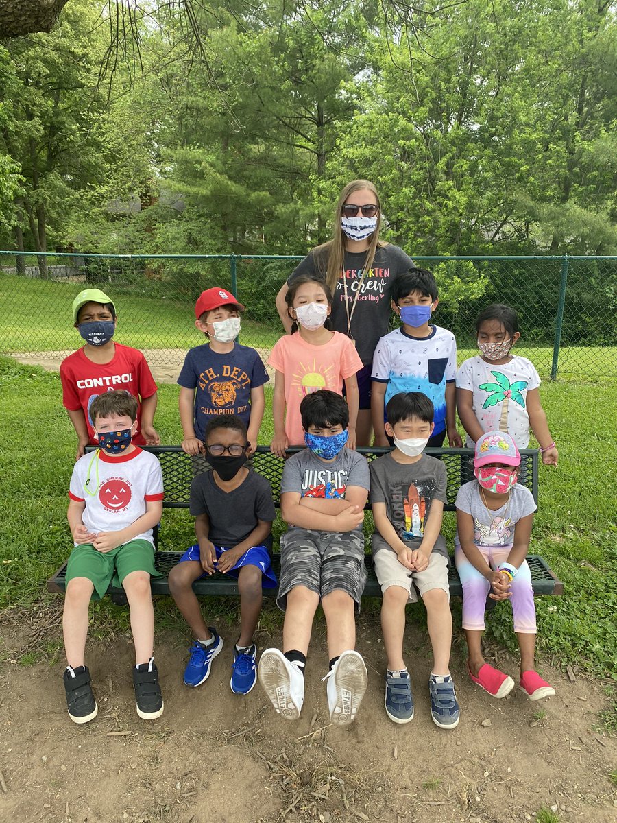 mgerling16's tweet photo. After being the Virtual Teacher this entire year, I was finally able to meet (10 of) my Kinders today for Field Day! My heart is full (and tired)! ♥️ https://t.co/Qstoe3xCBT