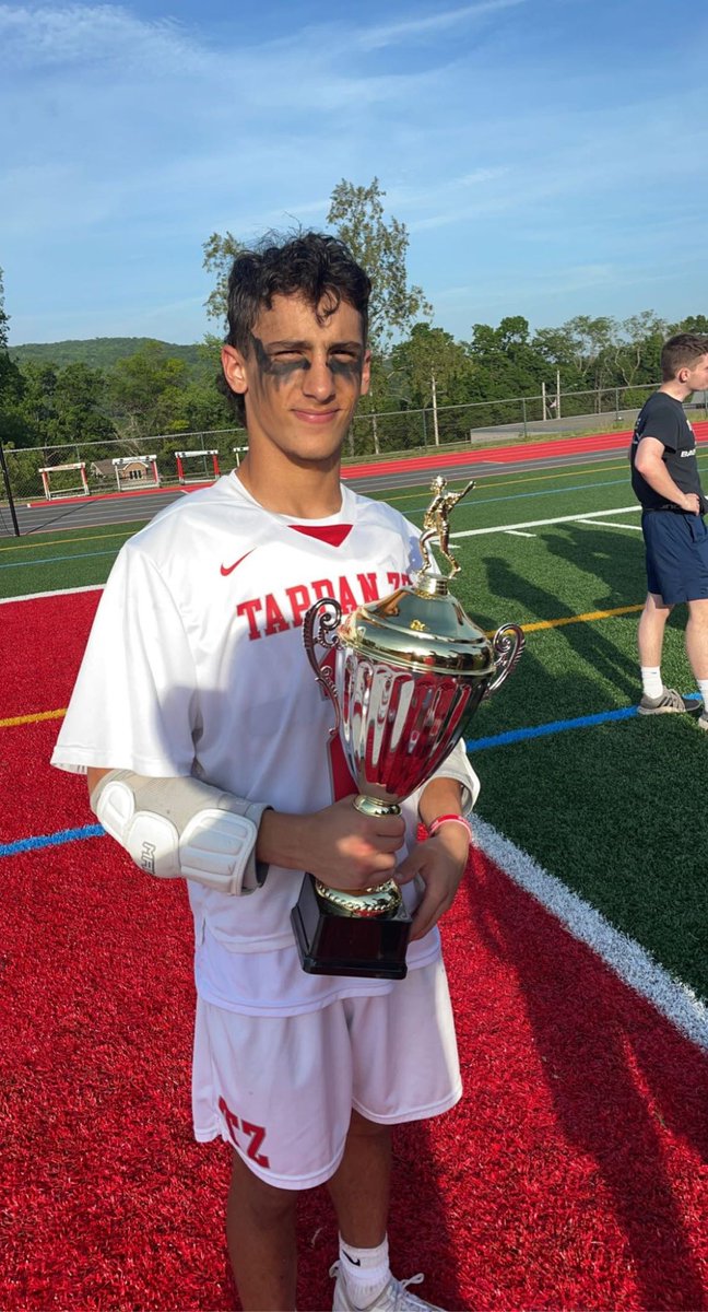 TZHS_Seniors's tweet photo. NUFF SAID #easyclap #whereissules https://t.co/npnzfBe39o
