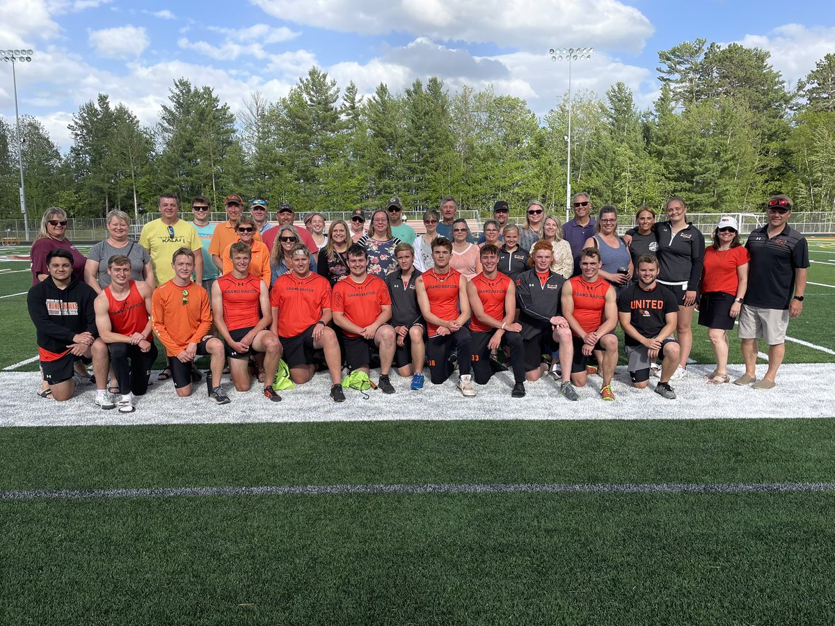 GRactivities's tweet photo. Thanks SENIORS and parents for all you have done for Rapids Track and Field! We wish you the very best! https://t.co/LOEJ2kHdqB