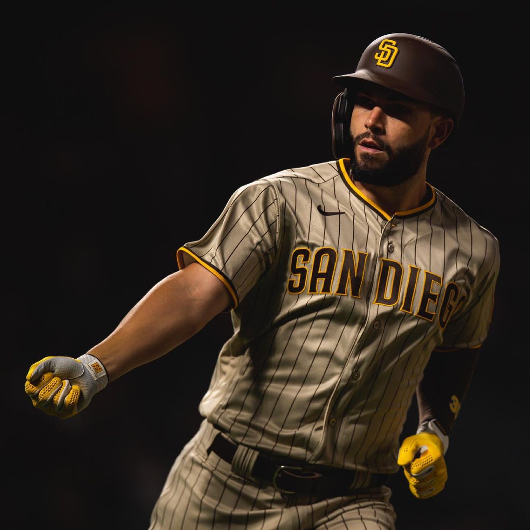 Baseball is back, so why not pick up tickets for the Padres v Mets game and cheer on our Padres? Stadium capacity is still limited, so get tickets before they sell out! ⚾

📷: San Diego Padres 

🧢 Padres Schedule: atmlb.com/3tu03pH 🧢