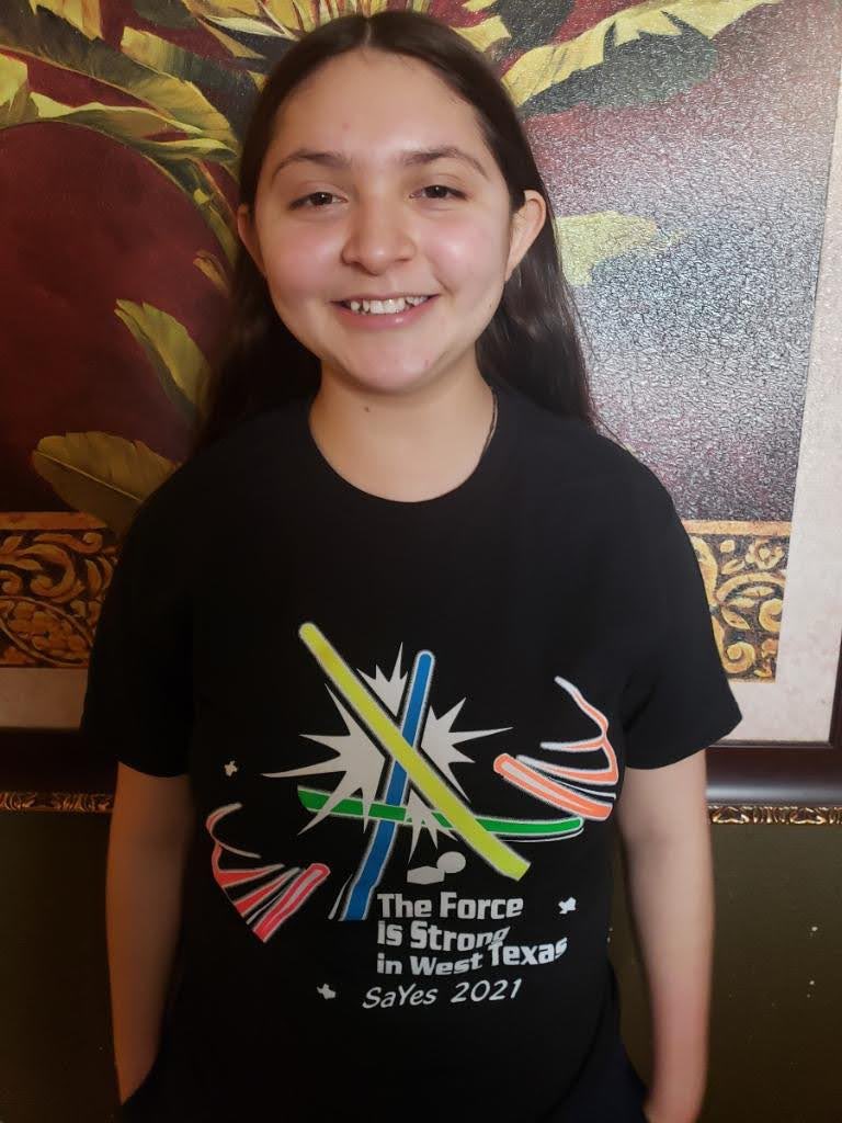 DVHS_DI's tweet photo. Congratulations to our very own Kaitlin on being named this years Condesa! Well deserved ❤️🌟 #idodi @DVHSYISD https://t.co/J9234CJSGO