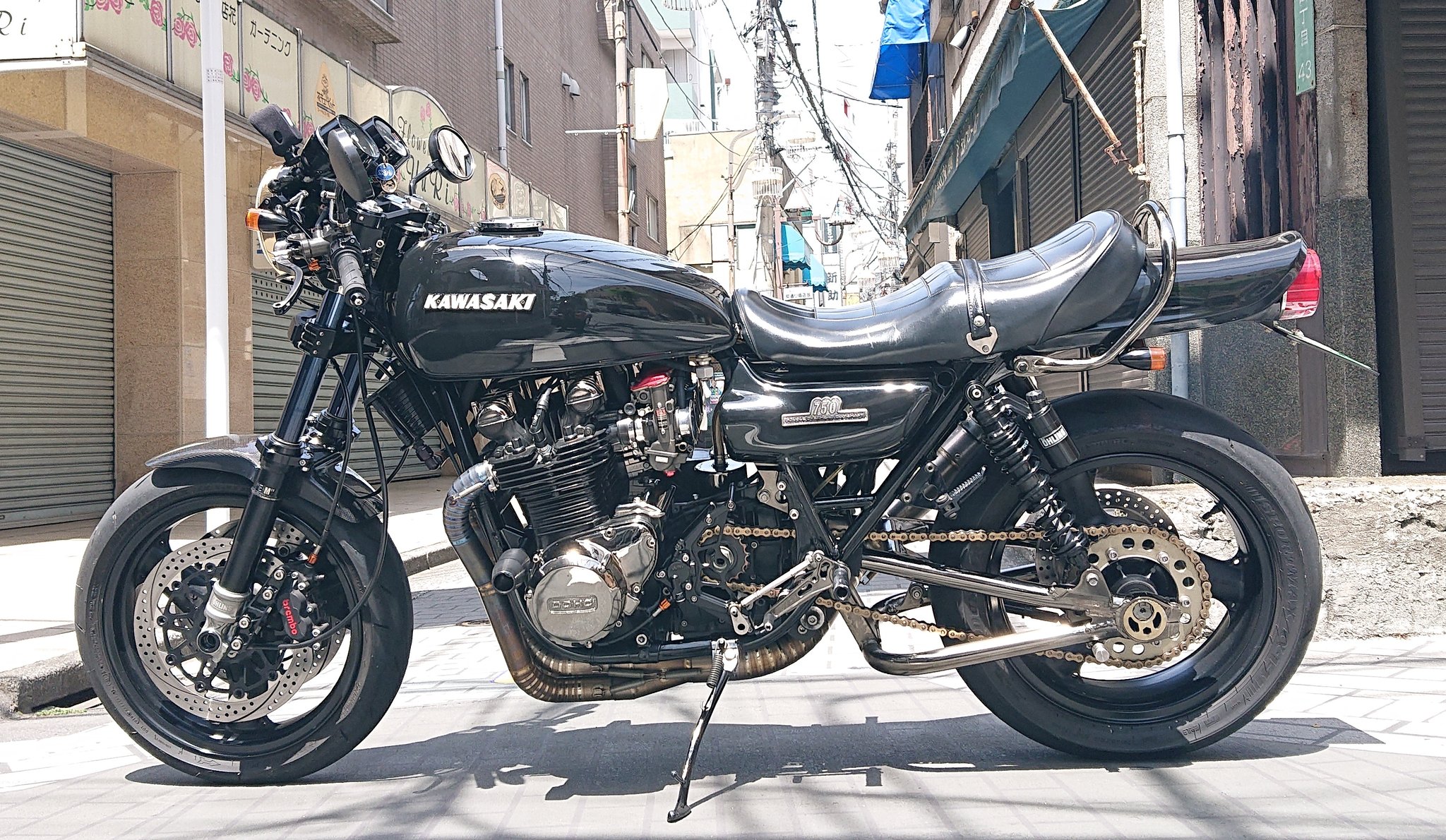 TAKROOM (タックルーム) on X: 