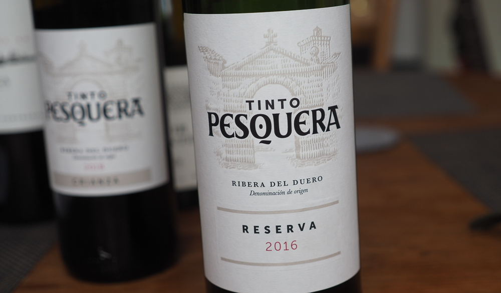 Remembering Alejandro Fernández, who invented a sugar beet harvester and then set out to change the world of Spanish wine wineanorak.com/2021/05/25/rem…