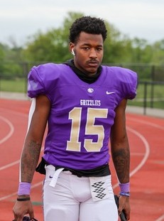 LJSHADDIII's tweet photo. Stay Tunned to @ButlerGrizzlyFB😈😈 Fall bout to be🔥🔥🔥 https://t.co/oP4ZhjwWRs