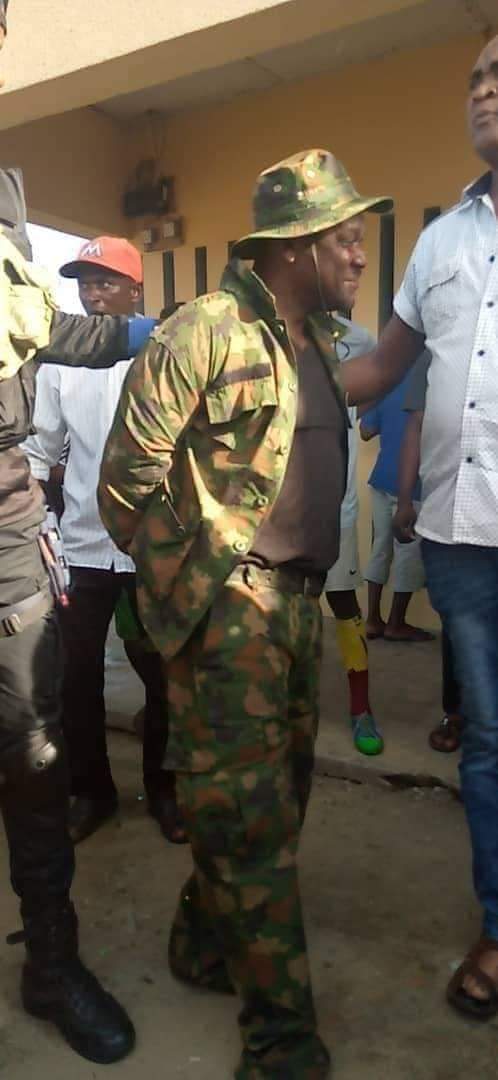 maazi_ogbonnaya's tweet photo. The owner of this car was shot dead in his car on his way to uyo by a military man he granted a ride yesterday from Eleme junction in PH, to Ikot Abasi in Akwa Ibom state. 

He thought this military man will help him through all the multiple check points along Ogoni Road I guess. https://t.co/ogmlETUIfq