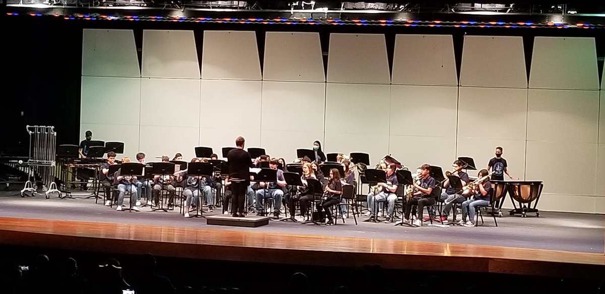 TISDWWJHS's tweet photo. Concert 3 and 4 bands sounded excellent tonight! What a way to finish the year on a good note π΅πΆ
#DestinationExcellence #WWJHS https://t.co/it2lT7AMCw