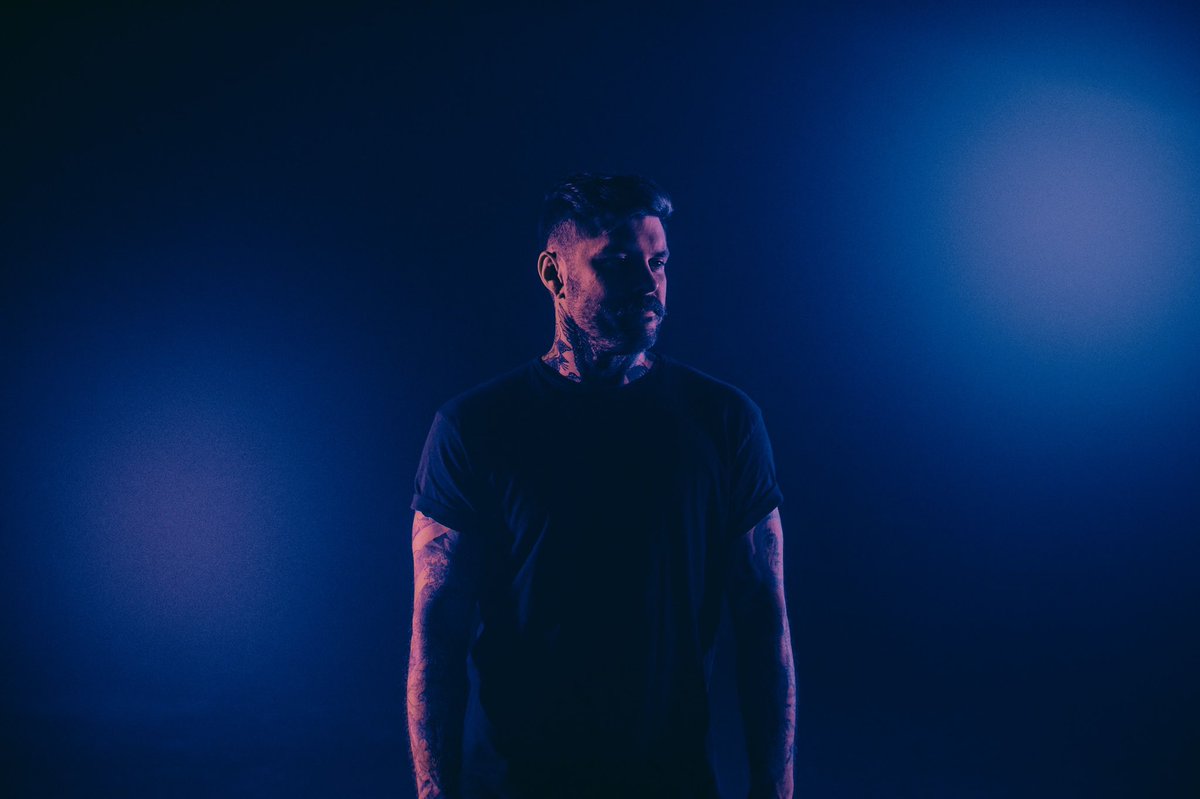 anthonycapstan's tweet photo. Hope everyone has been enjoying the new single ‘shades of us’ 🤘 Can’t wait to show you more! 📷: @Dunrath #capstan #separate #shadesofus https://t.co/Ihrg6oh9RT