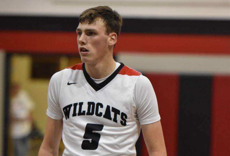 17Heritage's tweet photo. In February of 2019, Nick Reid of Central City(@tcarlson4) scored 76 points in a game vs East Buchanan. It tied him for 2nd all time in state history, and the highest scoring performance since 1927 when Roy Buchanan of Conway scored 84 vs Gravity HS. @IHSAA @iowahallofpride https://t.co/mIkBdvofAe