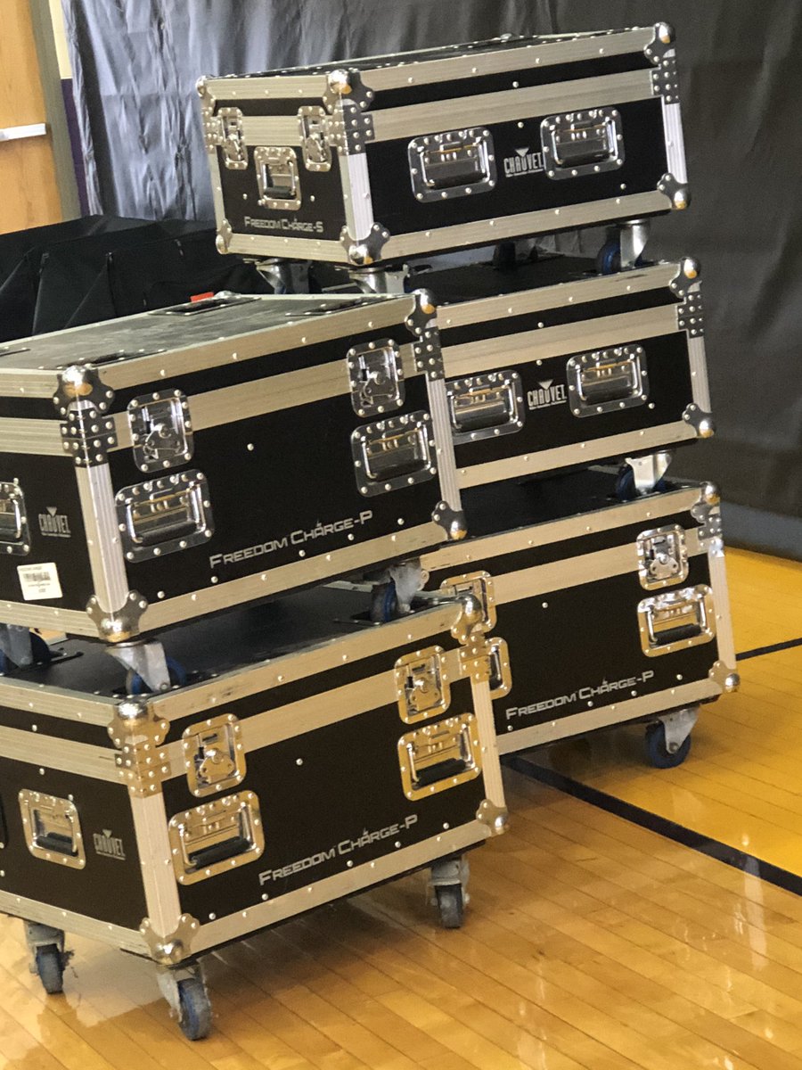GoWHS_Flanigan's tweet photo. Things are happening @WaucondaHS118 Who has the house DJ for @chicagobulls and @NHLBlackhawks and @whitesox for their prom? WE DO! #SeniorProm21 #BulldogUP #MoreMemories2Make https://t.co/5WjnbCHtFS