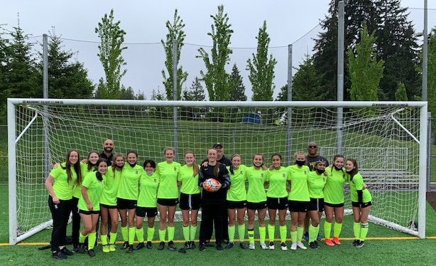 myedmondsnews's tweet photo. FC Edmonds Girls 2005 soccer team headed for national tournament https://t.co/uEkVilE89Y https://t.co/g8pk1CG3FH
